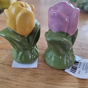 Ceramic Tulip Salt and Pepper Shakers - Yellow & Purple